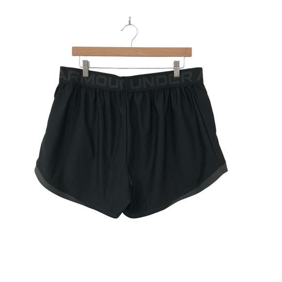 Under Armour Loose Running Shorts Black Polyester Womens Size 1X - Picture 1 of 4